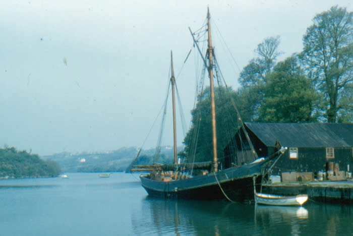 Ketch Garlandstone at Pembroke North Quay c Haggar family