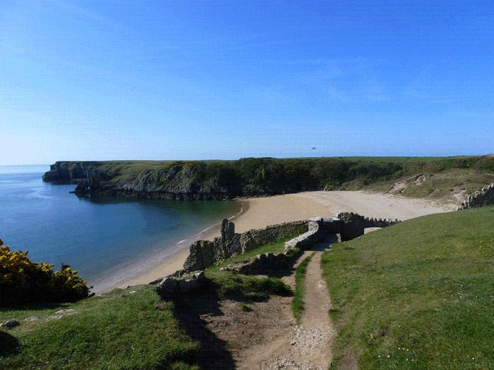 Barafundle Bay c Linda Asman